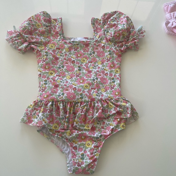 Sal and Pimenta Swimsuit - Picture 2 of 4